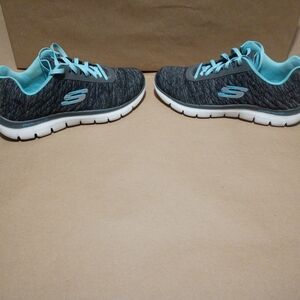 SKECHERS Flex Appeal 2.0 Great Condition